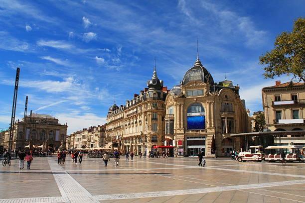 * F3 Haussmannien, Centre-Ville, 4 Pers, Wifi * Монпелие Екстериор снимка